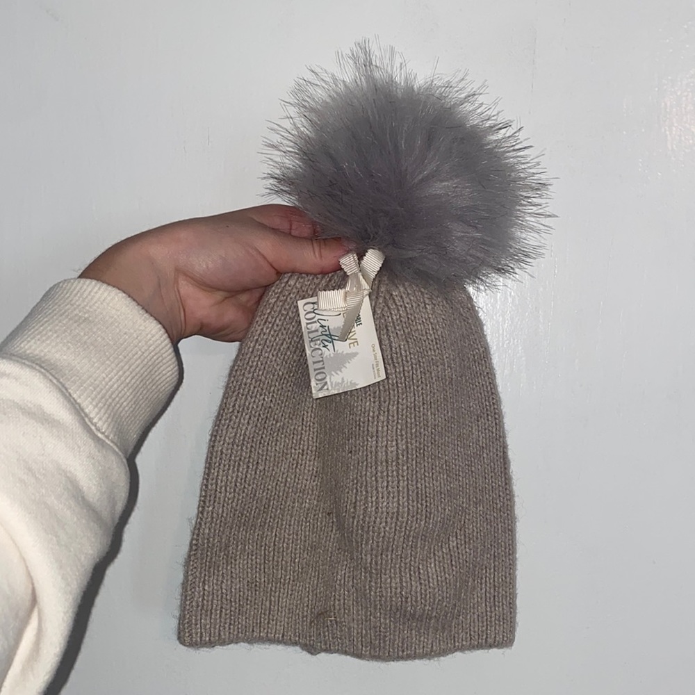 Grey beanie